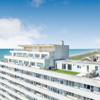 Stunning Brighton seafront apartment up for auction next month
